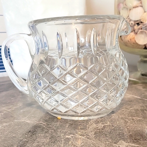 VINTAGE HEAVY CRYSTAL DIAMOND PINEAPPLE STARBURST PATTERN  PITCHER - Picture 3 of 5